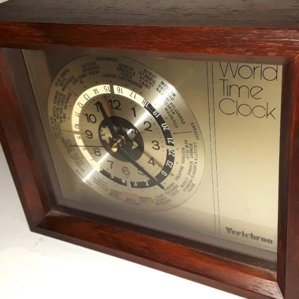 c RARE VINTAGE VERICHRON WORLD TIME WOODEN GLASS MANTEL SHELF CLOCK JAPAN